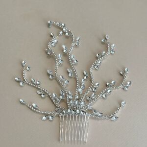 Elegant Silver Hair Comb Accessory K32